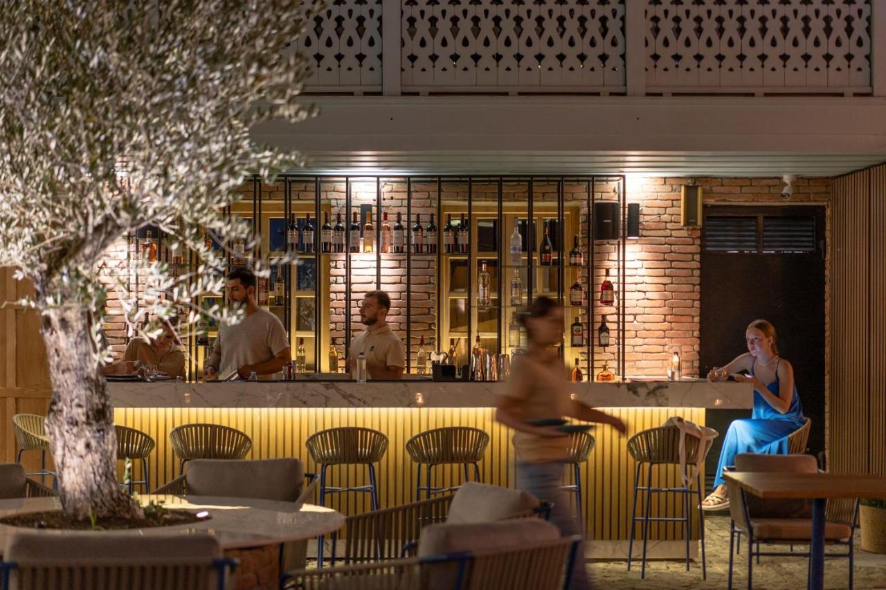 The Blue Fox Hotel Тбилиси Екстериор снимка