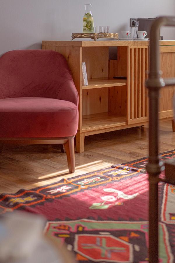 The Blue Fox Hotel Тбилиси Екстериор снимка