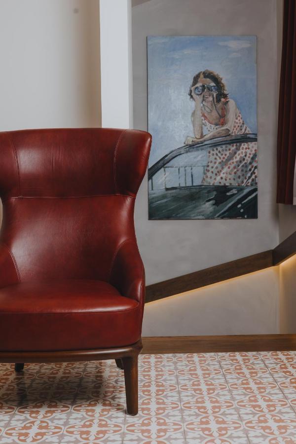 The Blue Fox Hotel Тбилиси Екстериор снимка