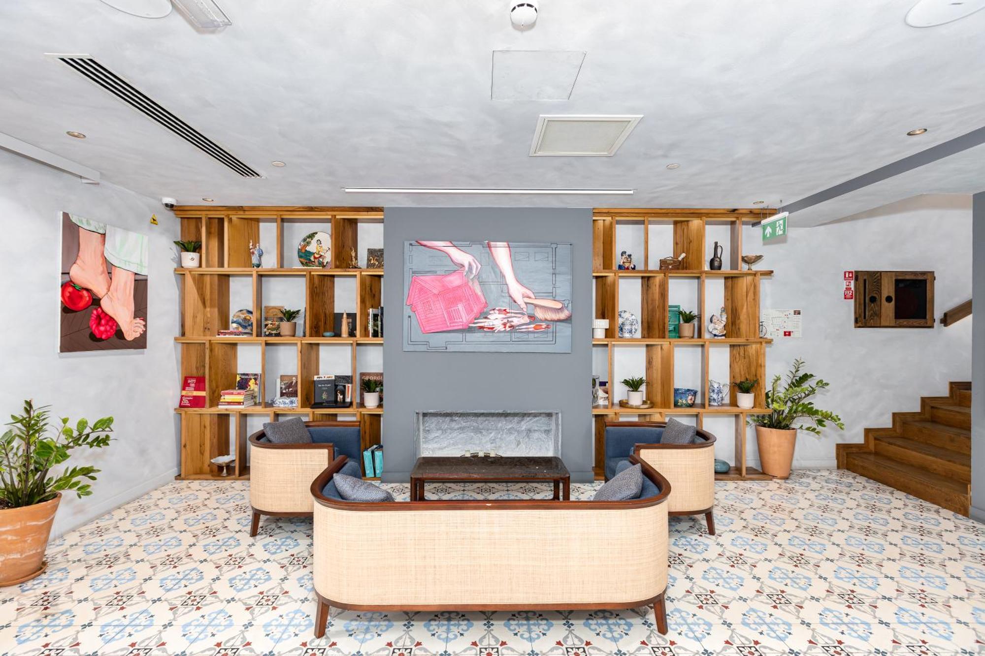 The Blue Fox Hotel Тбилиси Екстериор снимка
