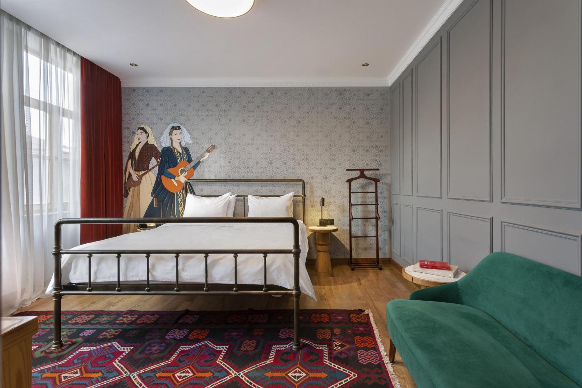 The Blue Fox Hotel Тбилиси Екстериор снимка